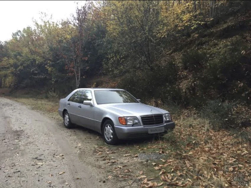 2000 Mercedes-Benz Carrocería 140.   500se