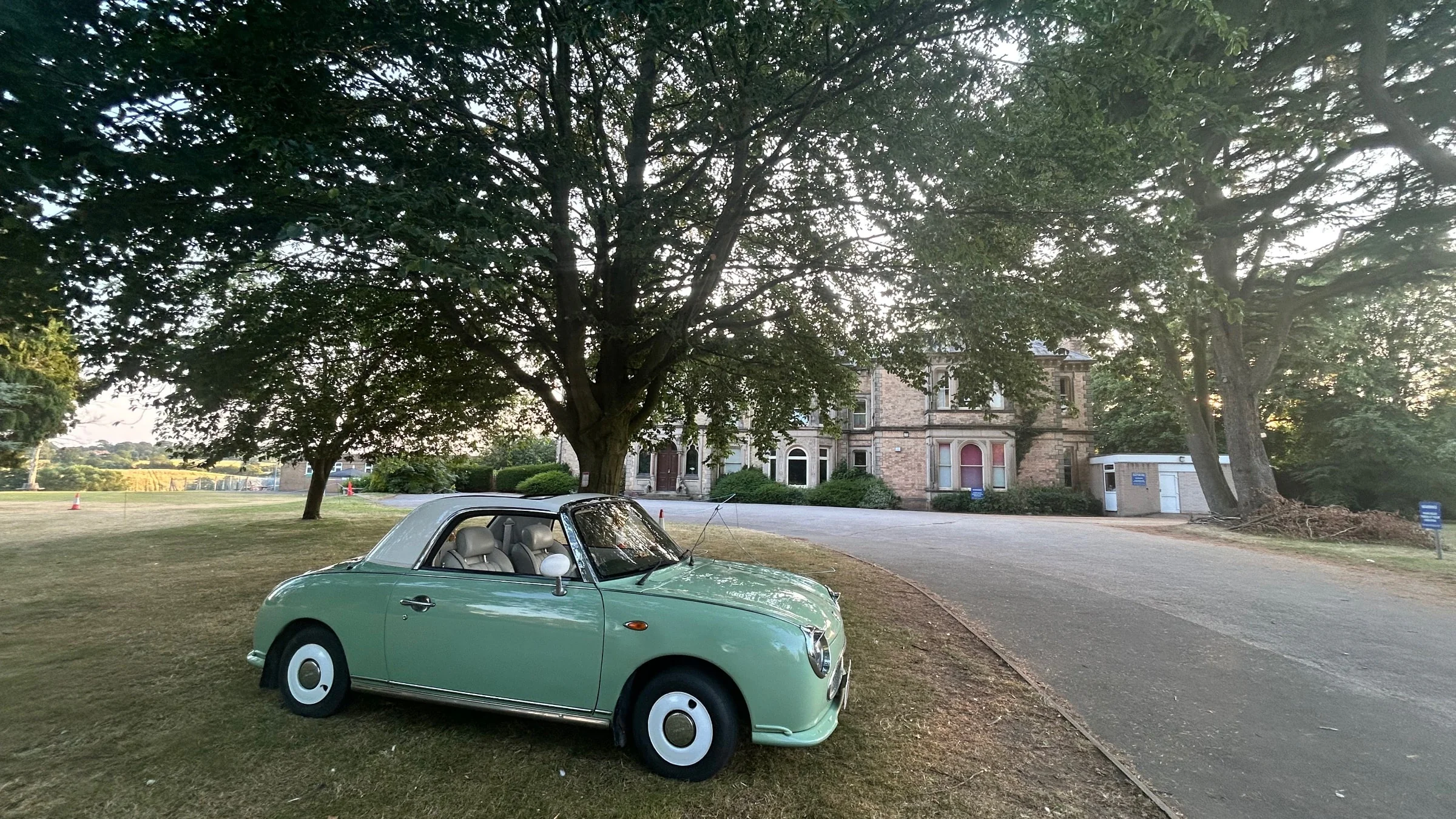 1993 Nissan Figaro
