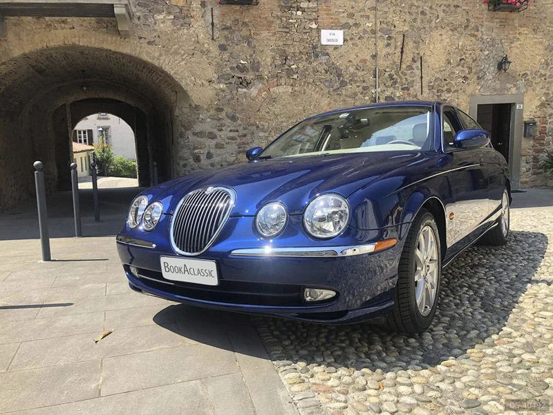 2002 Jaguar S-type 3.0 V6 in Brescia 12