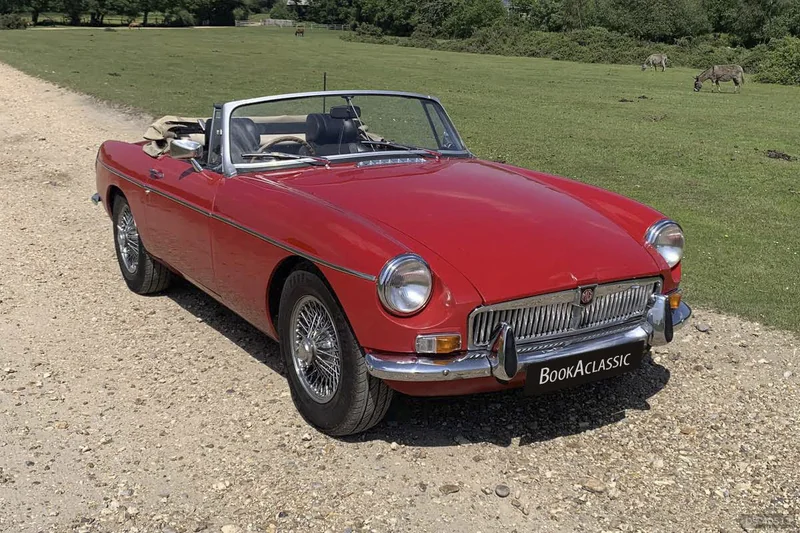 1971 MG B Roadster in East Wellow 2