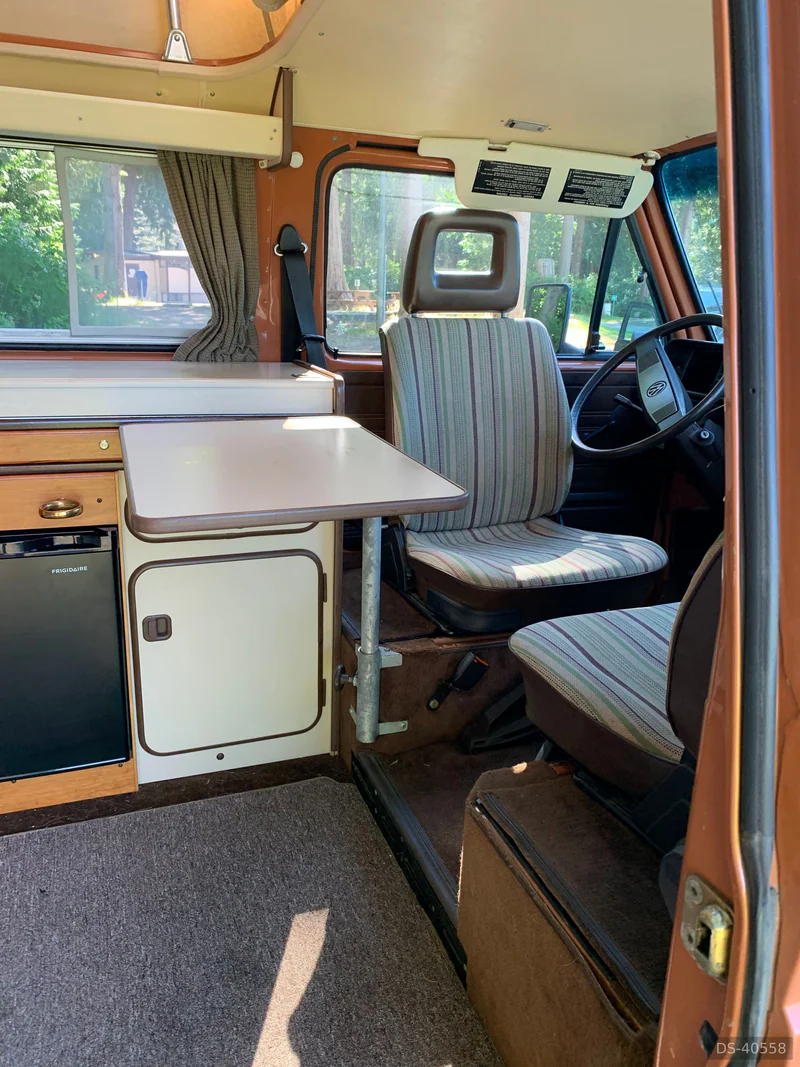 1984 Volkswagen Westfalia Vanagon in Vancouver 8
