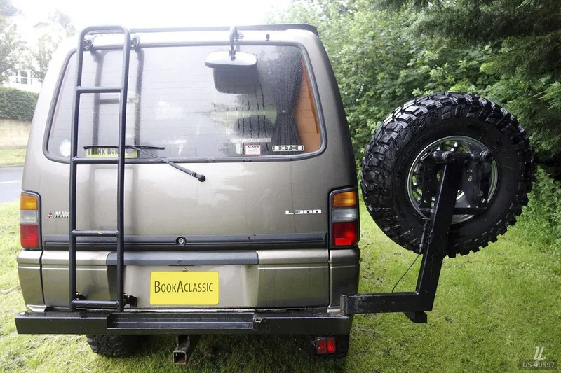 1993 Mitsubishi Delica in Milton Keynes 4