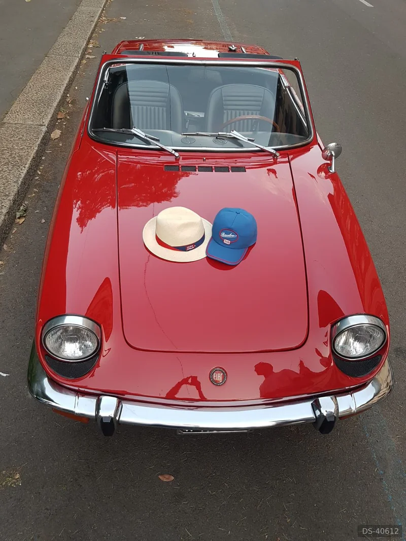 1971 Fiat 850 Sport Spider in Seregno 4