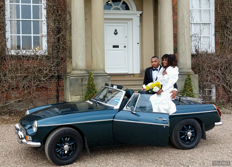 1976 MG B V8 in Ellesmere 6