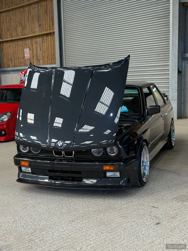 1989 BMW M3 in Essex 2