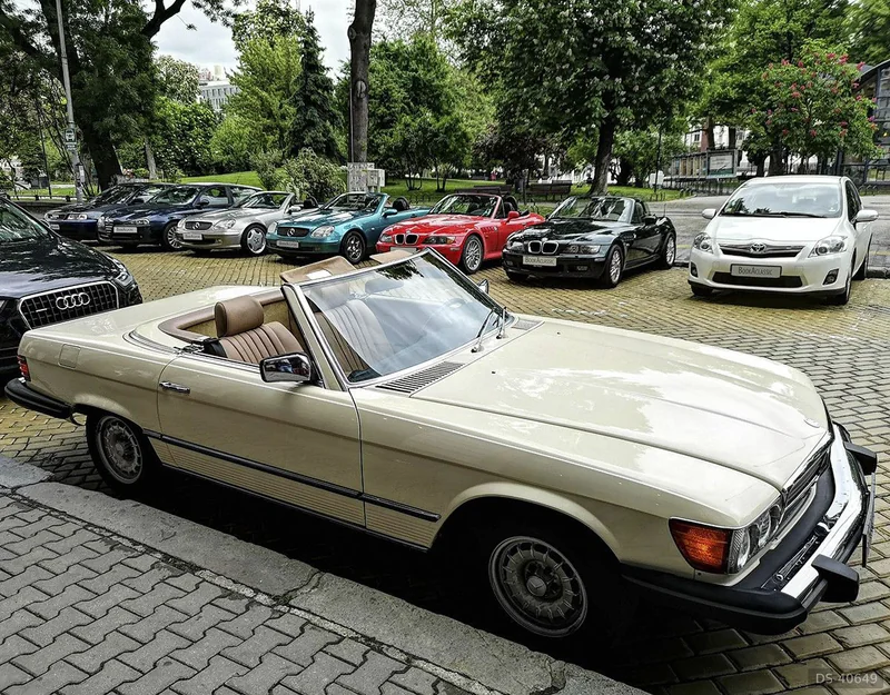 1984 Mercedes-Benz Sl380 in Sofia 6