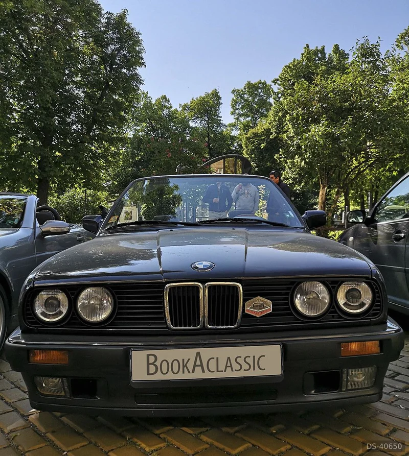 1992 BMW E30 in Sofia 8