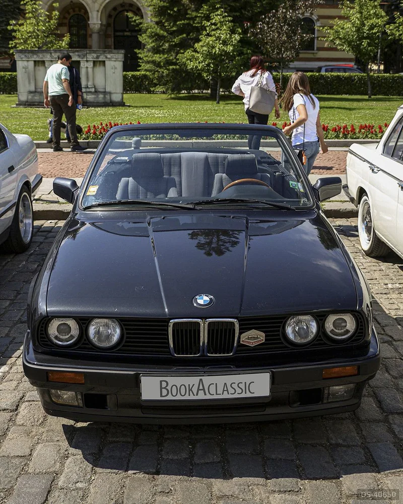 1992 BMW E30 in Sofia 5