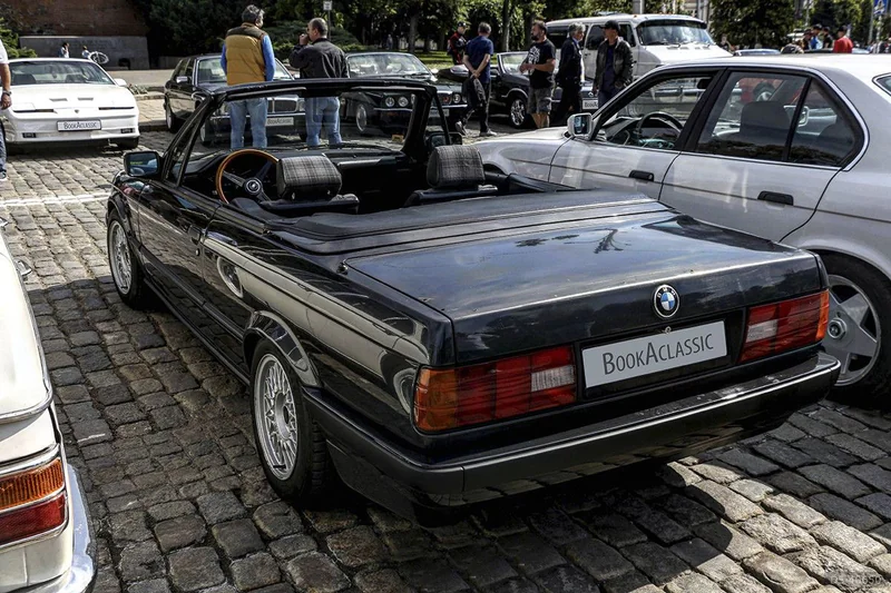 1992 BMW E30 in Sofia 3