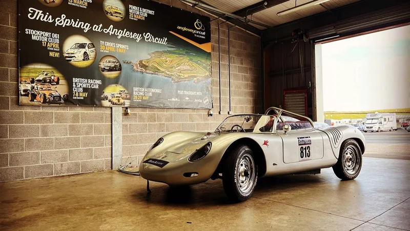 1959 Porsche 718 RSK in Kineton 12
