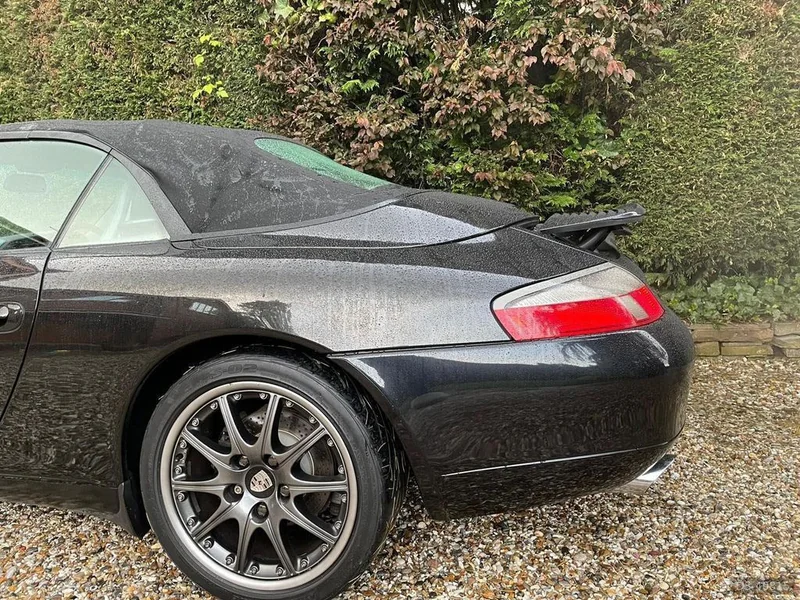 2001 Porsche 911 in Leeds 7