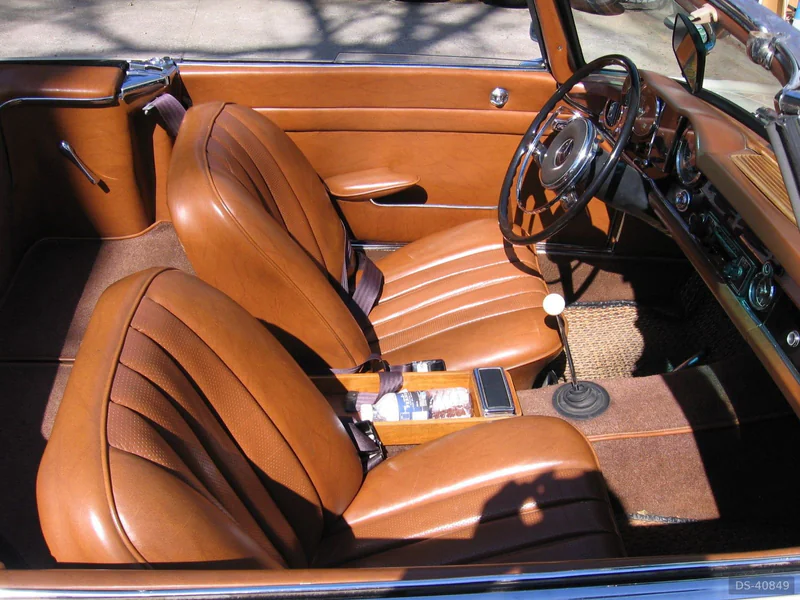 1964 Mercedes-Benz 230SL in Oakville 8
