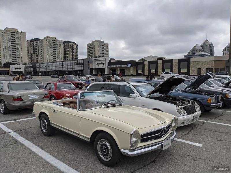 1964 Mercedes-Benz 230SL in Oakville 6