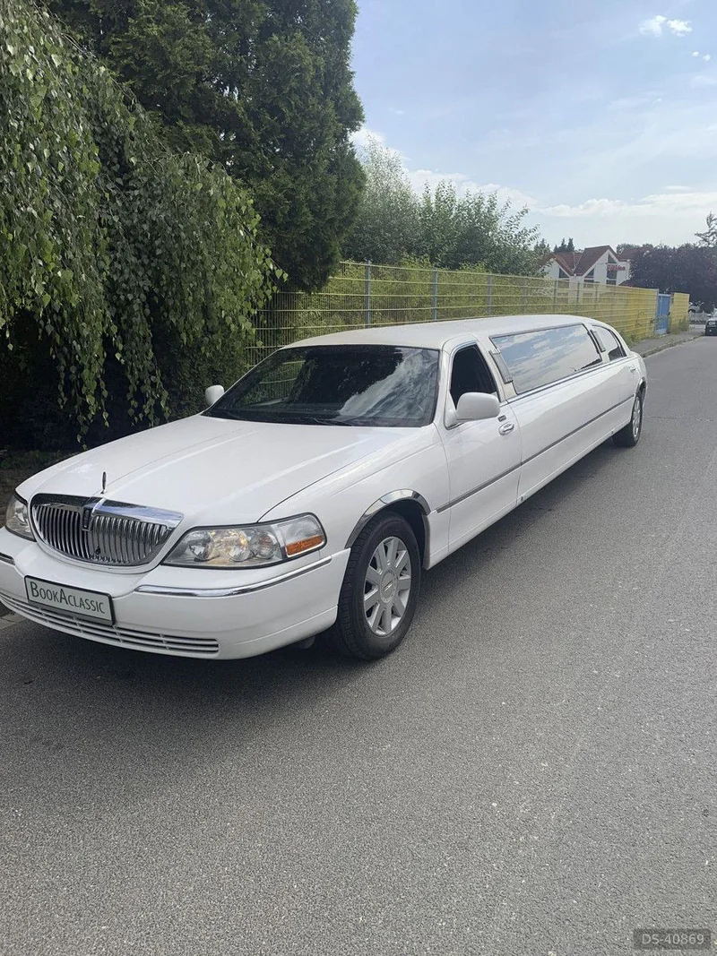 2006 Lincoln Town Car in øster Ulslev