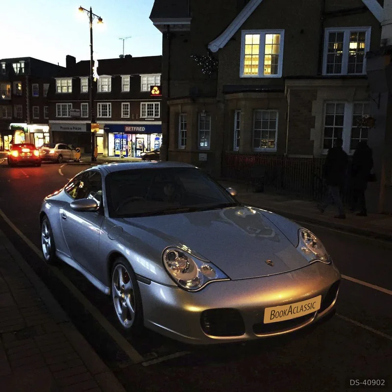 2004 Porsche 911 in London 3