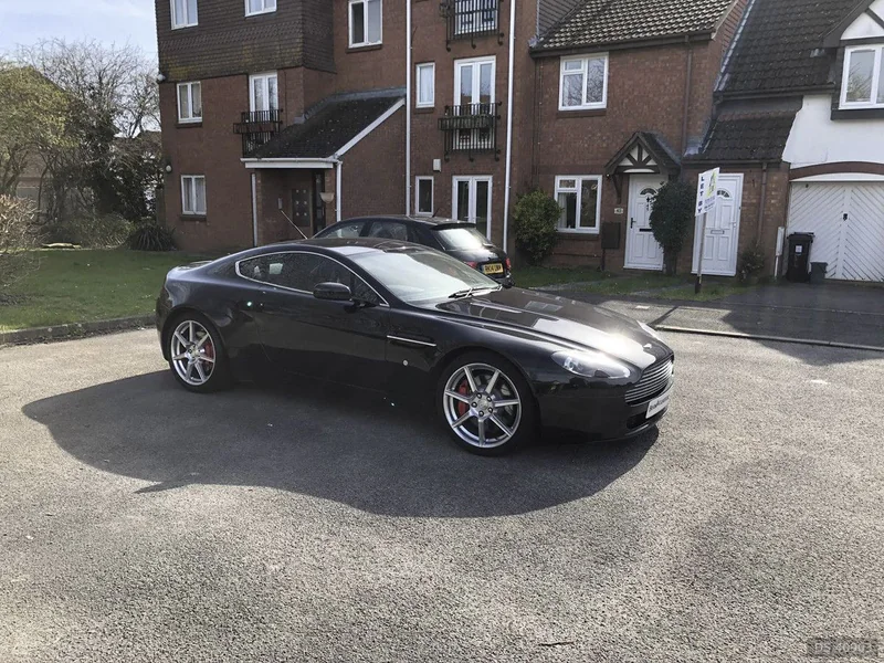 2006 Aston Martin Vantage in Bristol 3