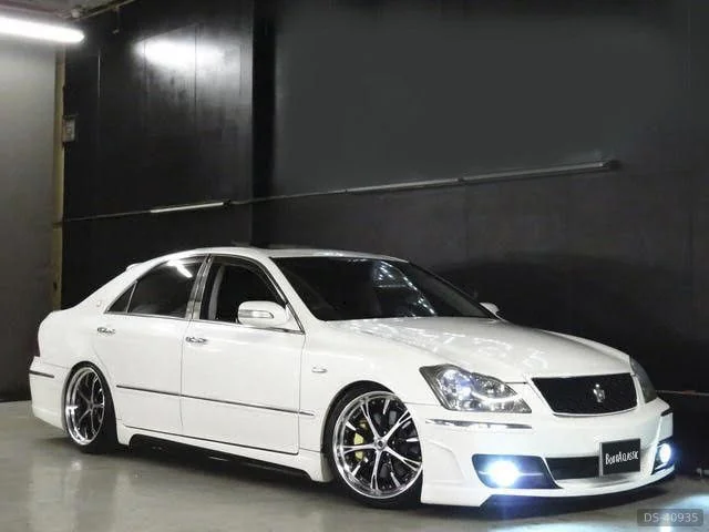 2006 Toyota Crown Athlete in Folkestone