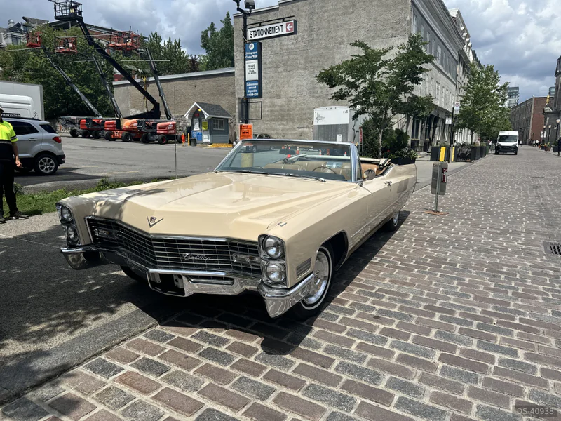 1967 Cadillac Deville in Montreal 1