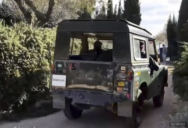 1963 Land Rover Santana S2a in Barcelona 10