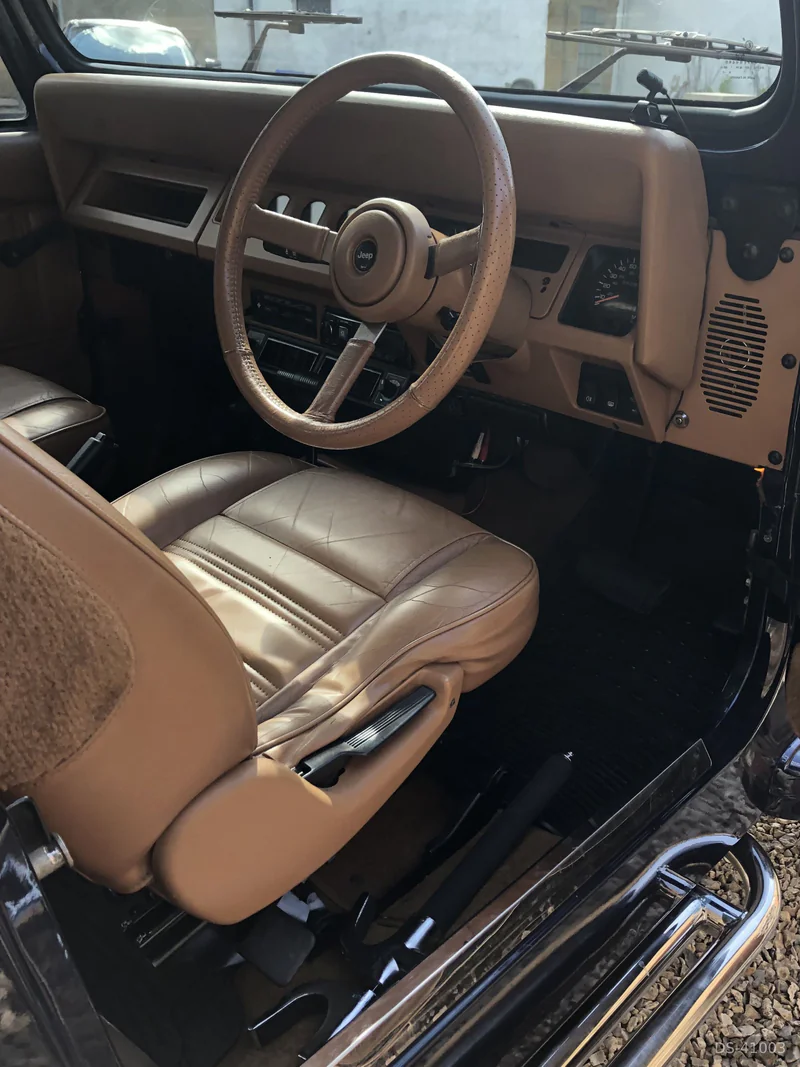 1994 Jeep Wrangler Ltd in Sheffield 6