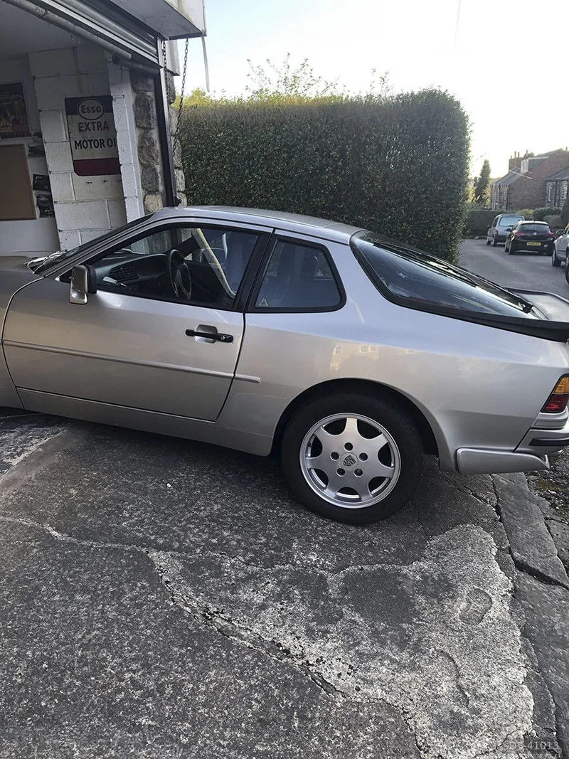 1989 Porsche 944 in Sheffield 4