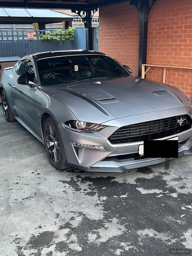 2019 Ford Mustang in Milton Keynes 3