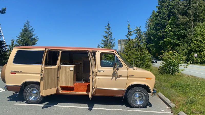 1976 Ford Econoline in Vancouver 2