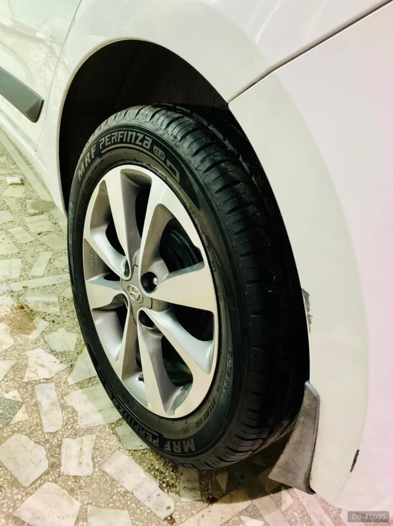 2017 Hyundai I20 in Kolkata 5
