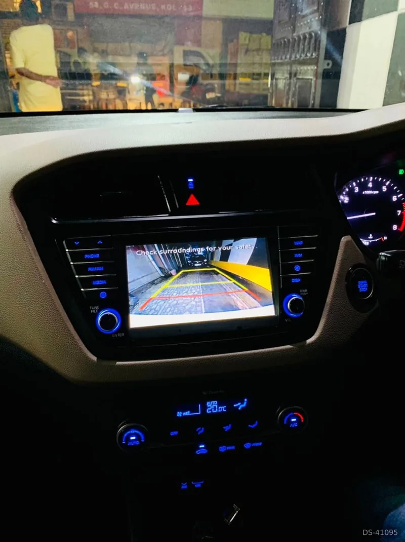2017 Hyundai I20 in Kolkata 9