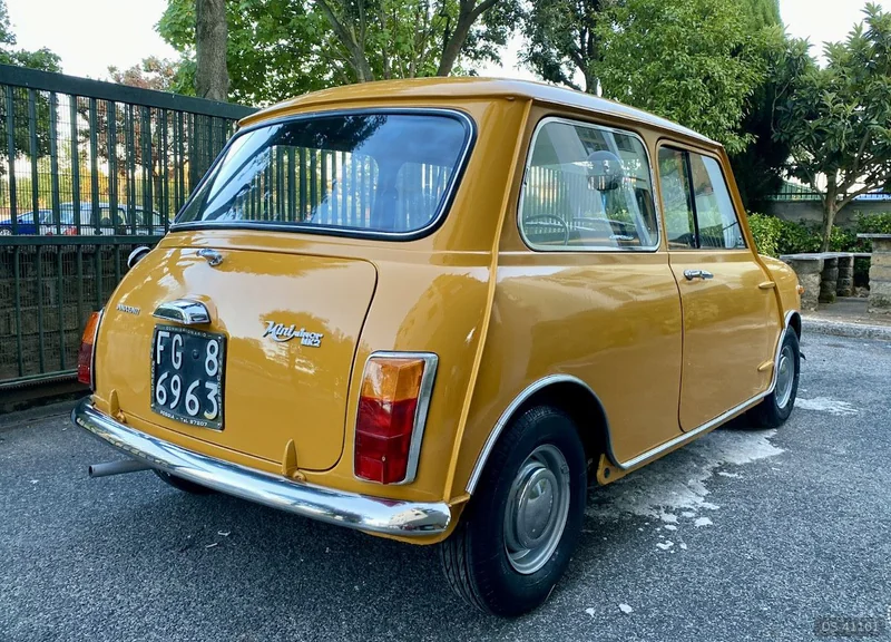 1969 Innocenti Miniminor Mk2 in Roma 2