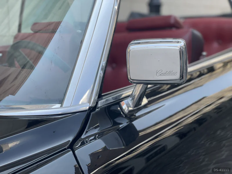 1970 Cadillac Deville in Montreal 3