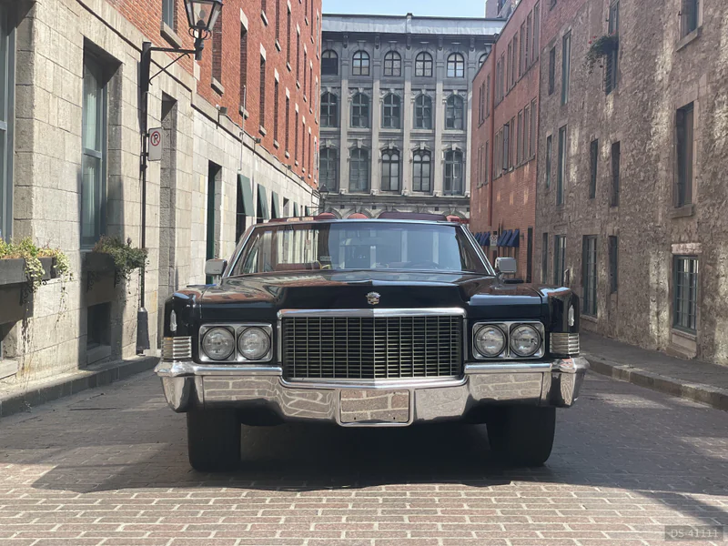 1970 Cadillac Deville in Montreal 7