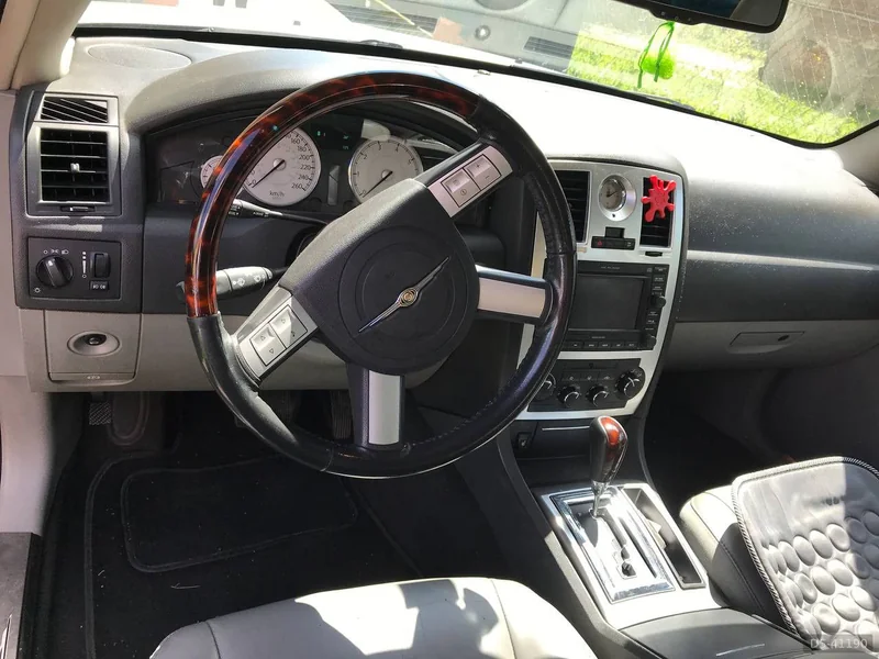 2006 Chrysler 300 C in Krnov 3