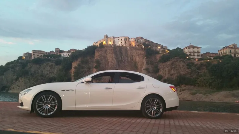 2015 Maserati Ghibli in Salerno 12