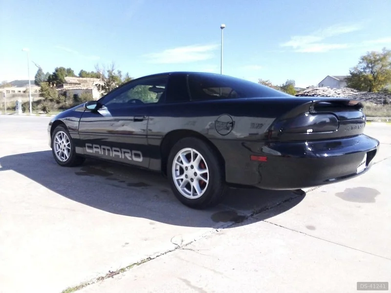 1993 Chevrolet Camaro in Cuenca [16003] 1