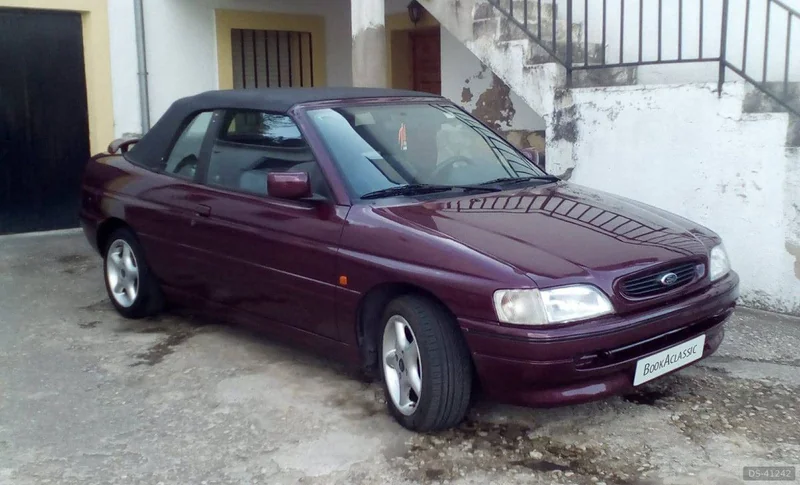 1994 Ford Escort in Cuenca [16003] 2