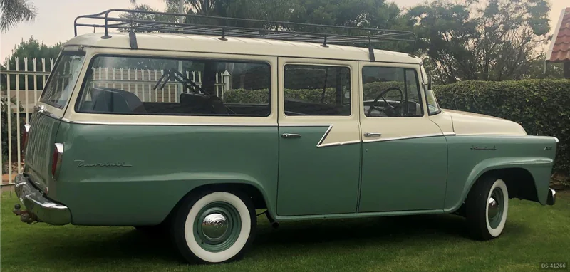 1960 International Harvester Traveall in Pretoria 6