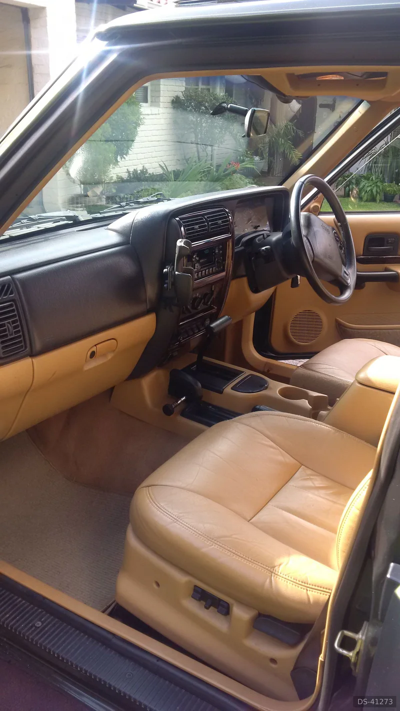 1998 Jeep Cherokee in Johannesburg 3