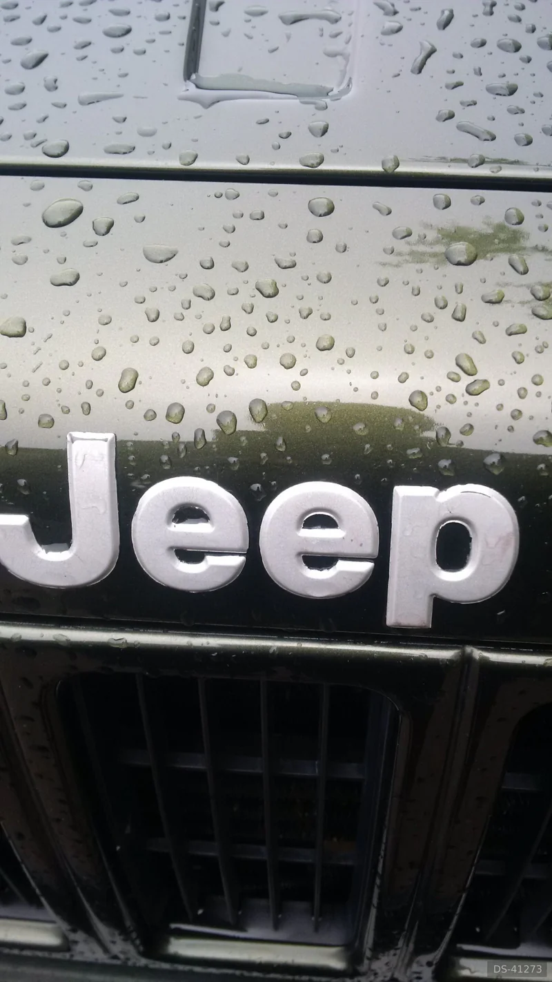 1998 Jeep Cherokee in Johannesburg 5