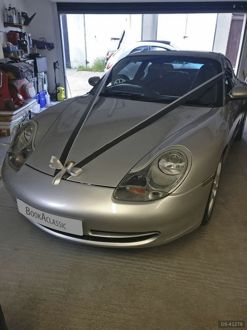 2000 Porsche 911 Carrera in Rayleigh 4