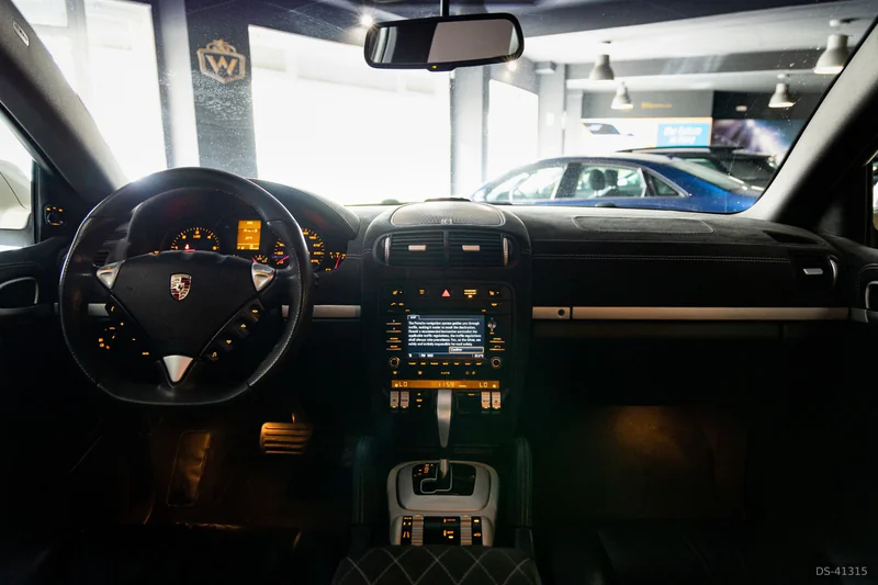 2010 Porsche Cayenne