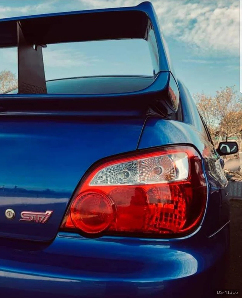 2003 Subaru Impreza in Odivelas 2