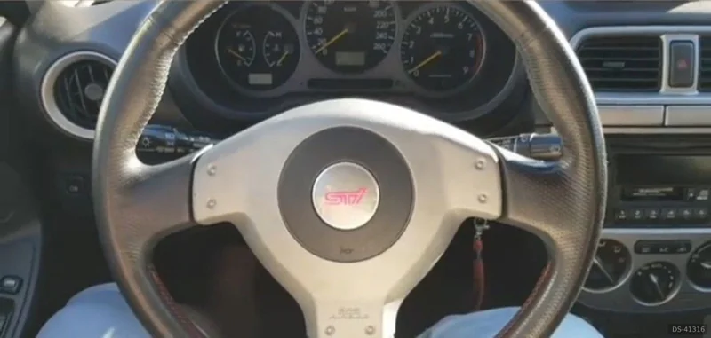 2003 Subaru Impreza in Odivelas 6