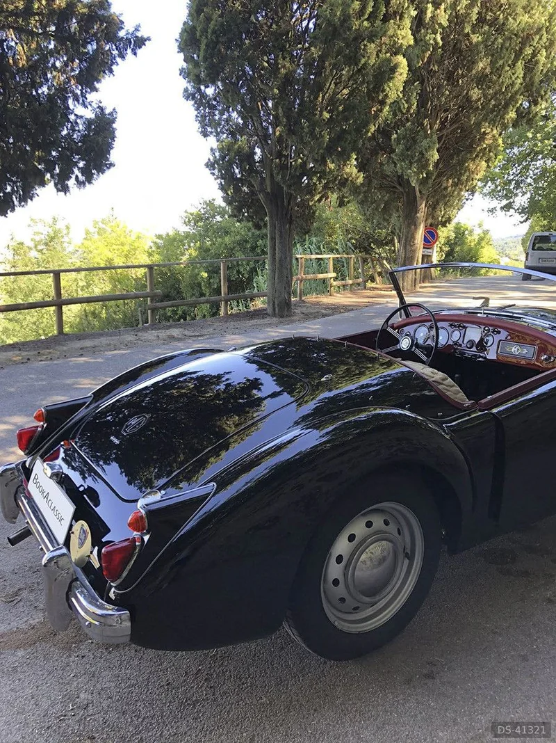 1960 MG A in Meldola 3