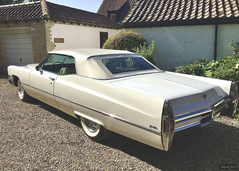 1968 Cadillac De Ville Convertible in Cambridge 10