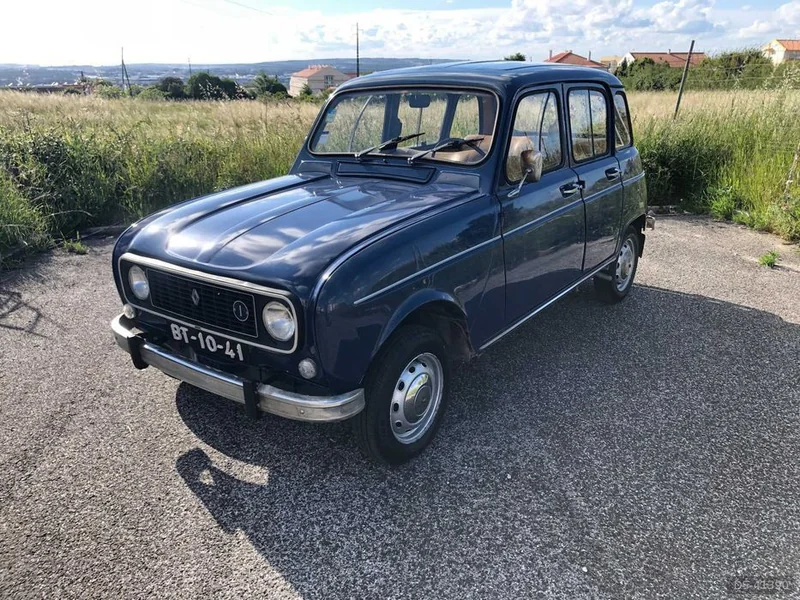1975 Renault 4lc in Algés 1