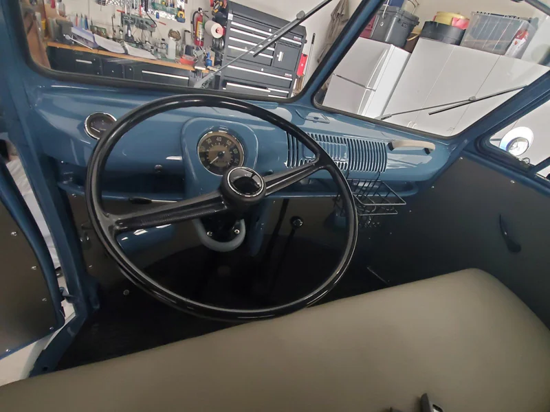 1962 Volkswagen Transporter in Los Angeles 8
