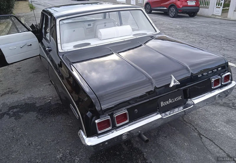 1964 Dodge 330 in Marco De Canaveses 8