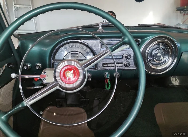 1953 Pontiac Chieftain Pathfinder Deluxe in Cobourg 3