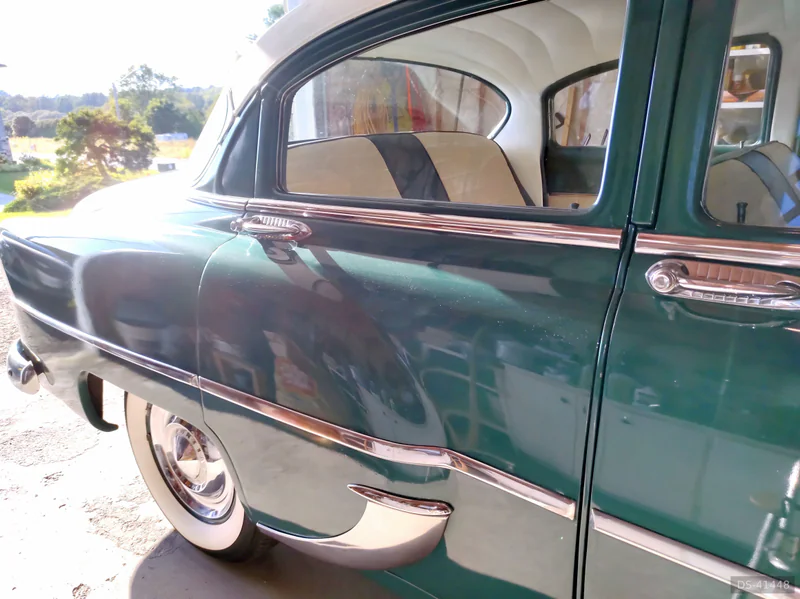 1953 Pontiac Chieftain Pathfinder Deluxe in Cobourg 6